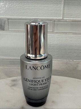 Advanced Génifique Yeux Light-Pearl Eye & Lash Concentrate - Silver